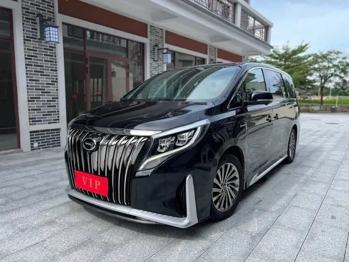 GAC Trumpchi M8 - 1